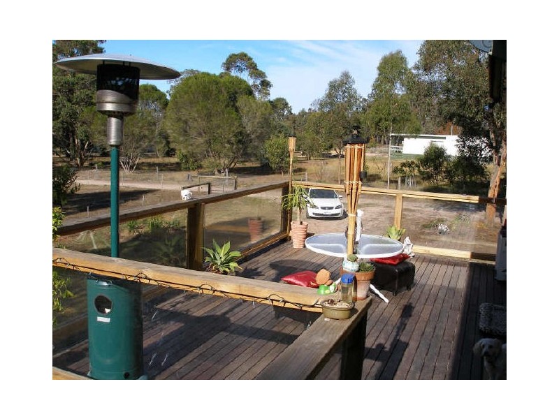 7 Nerrigundah Drive, Glenmaggie VIC 3858