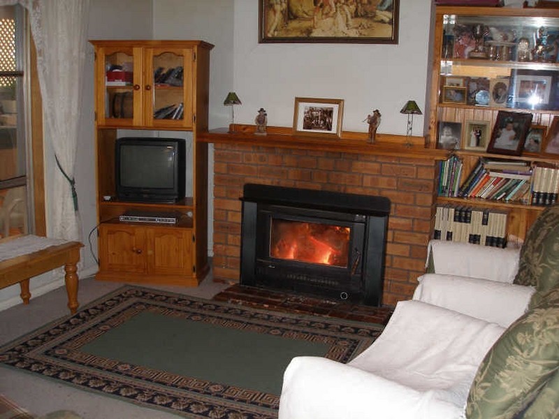 36 Clark Street, Heyfield VIC 3858