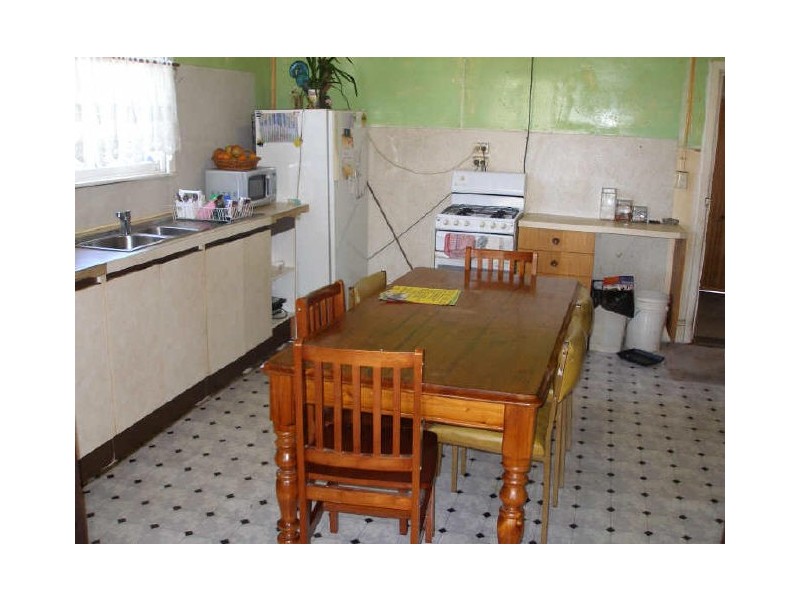 17 King Street, Toongabbie VIC 3856