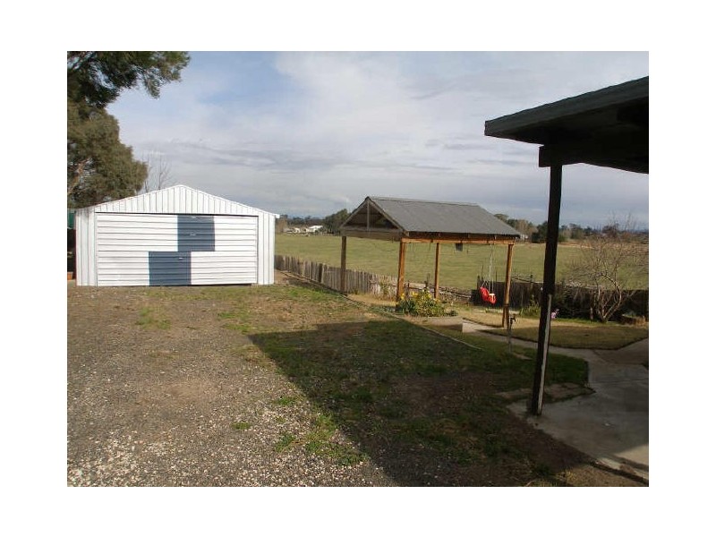 10 River Street, Heyfield VIC 3858