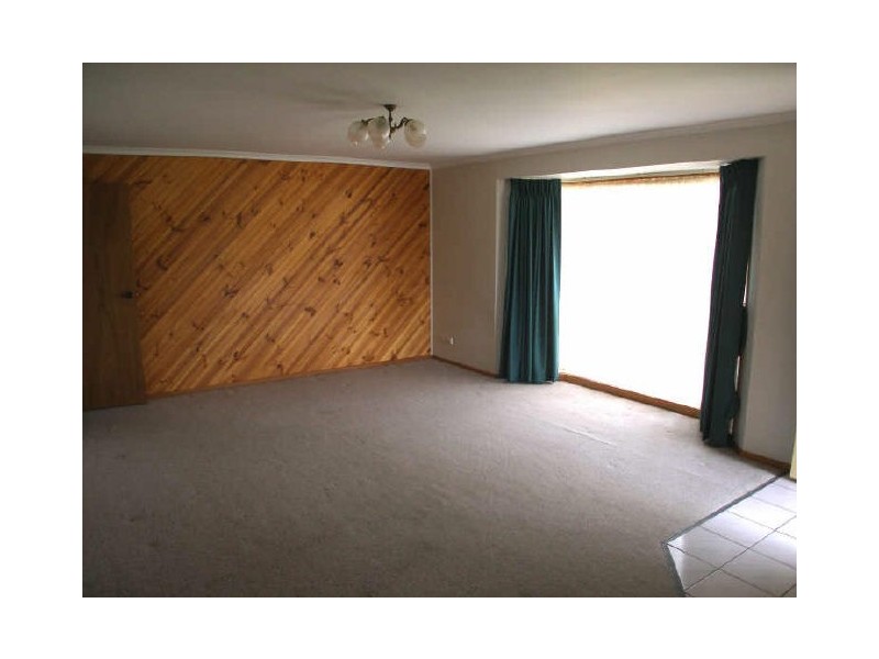 Unit 1/29 Tyson Road, Heyfield VIC 3858