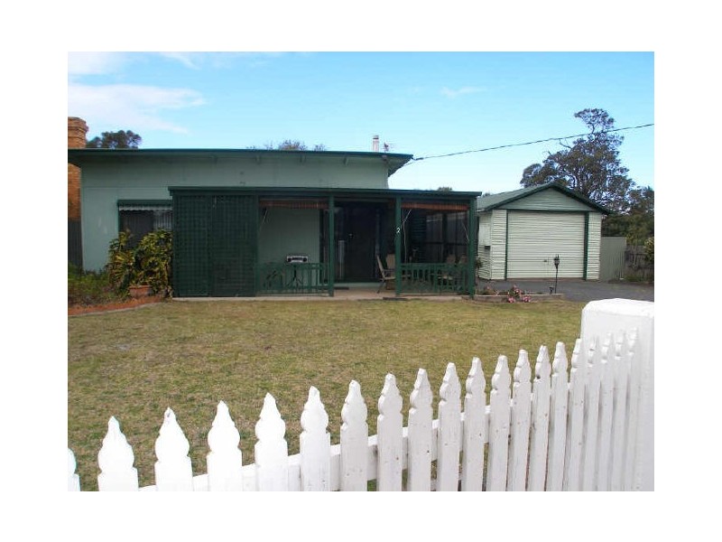 2 Macfarlane Street, Heyfield VIC 3858