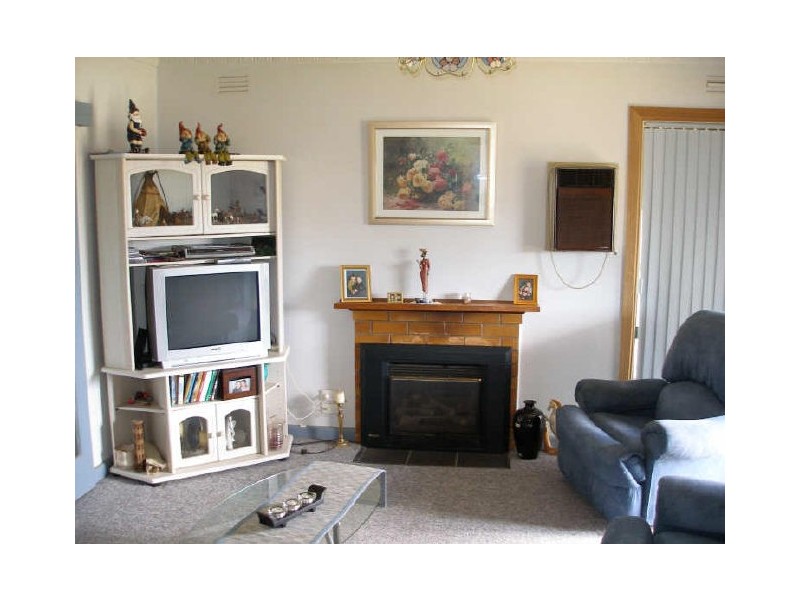 2 Macfarlane Street, Heyfield VIC 3858