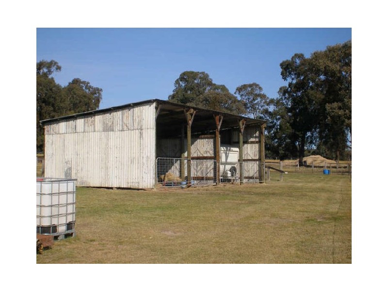 71 Peneplain Road, Heyfield VIC 3858