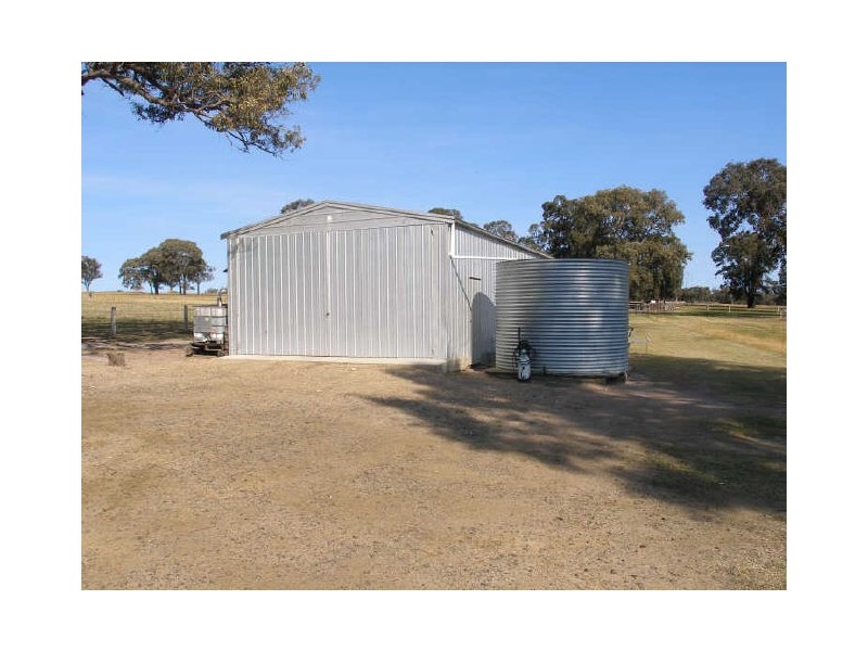 71 Peneplain Road, Heyfield VIC 3858