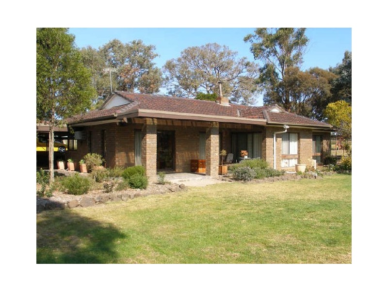 71 Peneplain Road, Heyfield VIC 3858