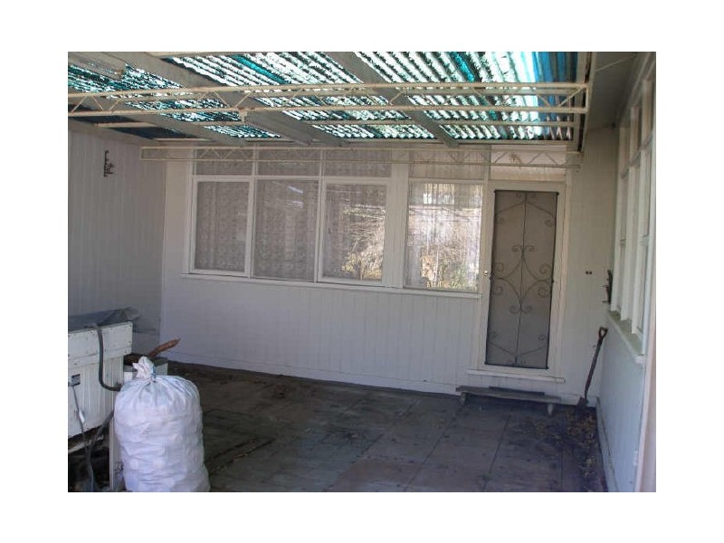 2 Davis Street, Heyfield VIC 3858