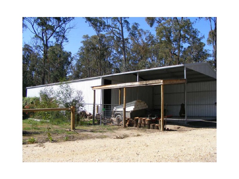 171 Johnsons Lane, Seaton VIC 3858