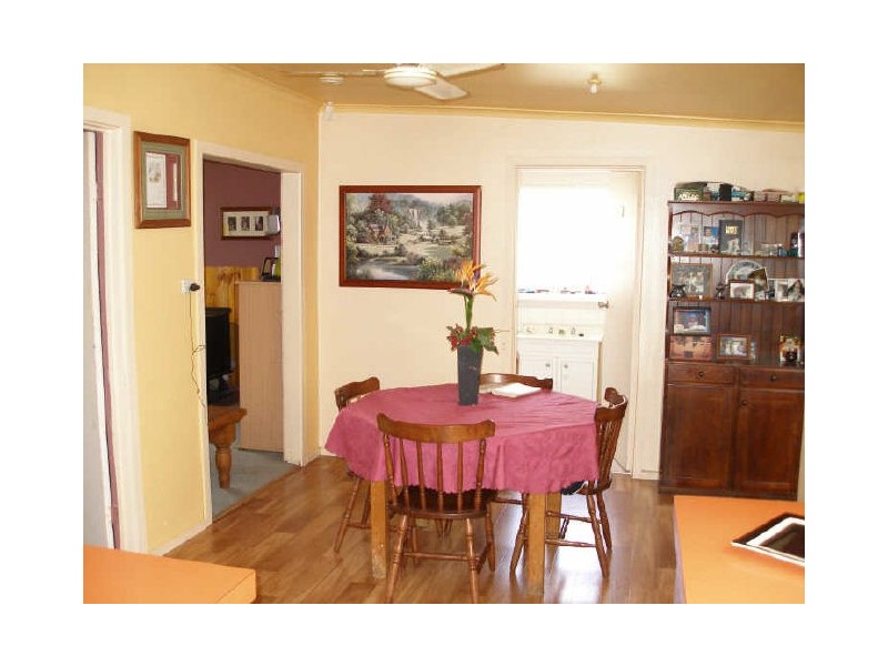 9 Burrnett Court, Heyfield VIC 3858