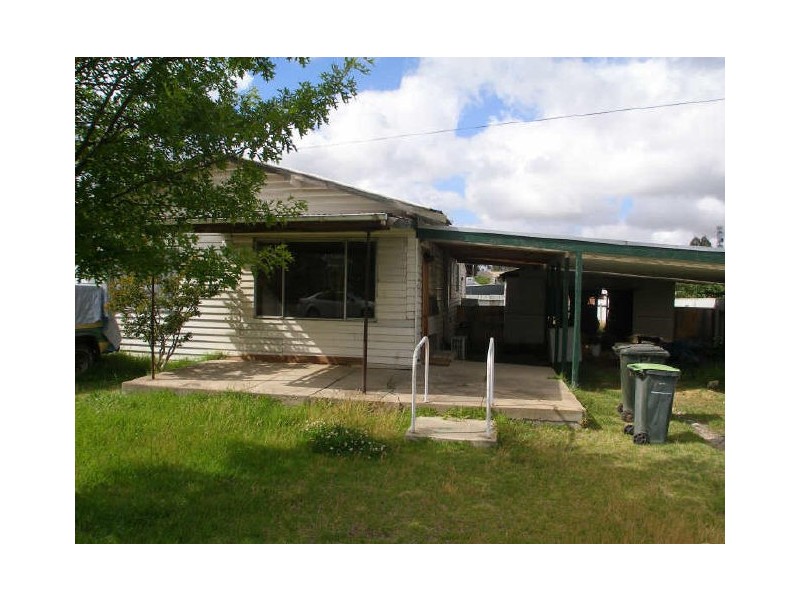 26 Bruce Street, Heyfield VIC 3858