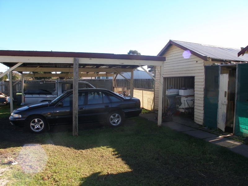 15 Anderson Street, Heyfield VIC 3858