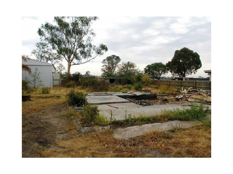 33 Skeels Street, Heyfield VIC 3858