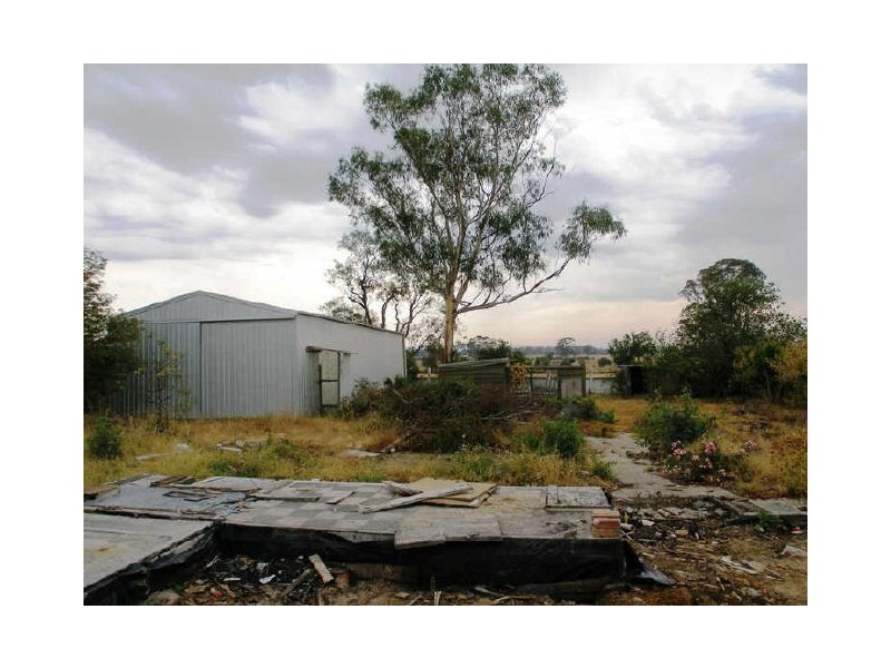 33 Skeels Street, Heyfield VIC 3858