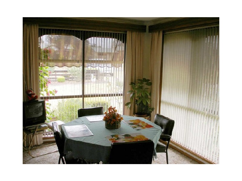 16 River Street, Heyfield VIC 3858