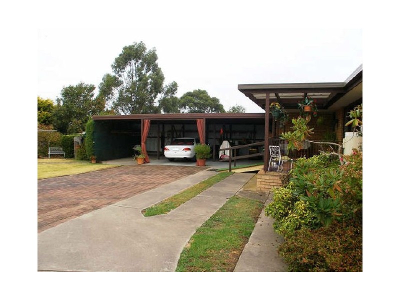 16 River Street, Heyfield VIC 3858