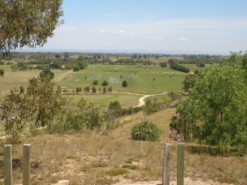4 Hilltop Cresent, Heyfield VIC 3858