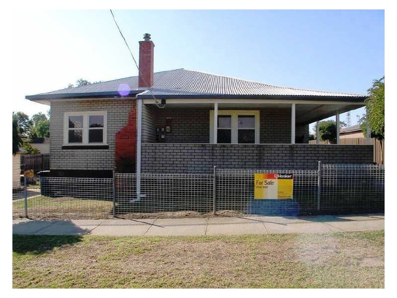 3 Macfarlane Street, Heyfield VIC 3858