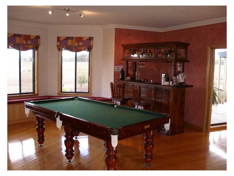 8 Molphy Court, Heyfield VIC 3858