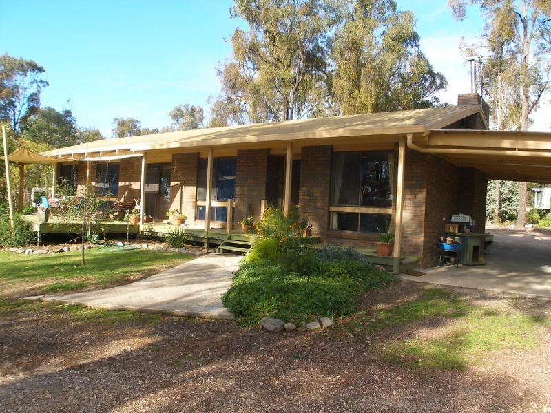 110 Thomson Lane, Seaton VIC 3858