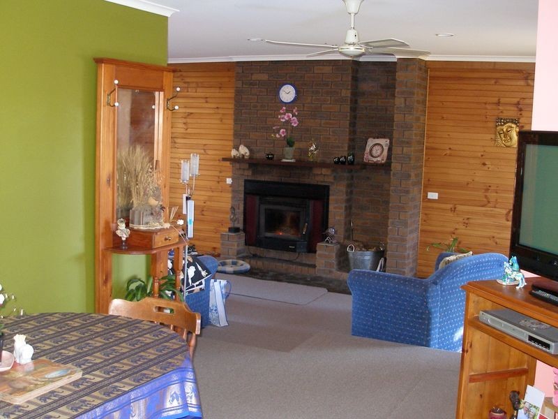 110 Thomson Lane, Seaton VIC 3858