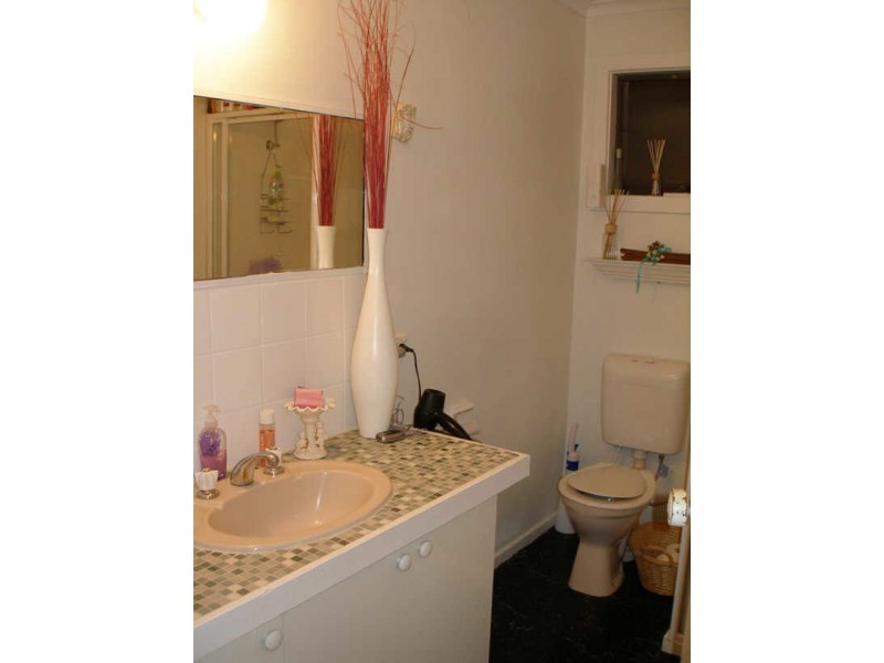 27-29 Lakeview Drive, Glenmaggie VIC 3858