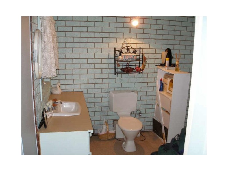 27-29 Lakeview Drive, Glenmaggie VIC 3858