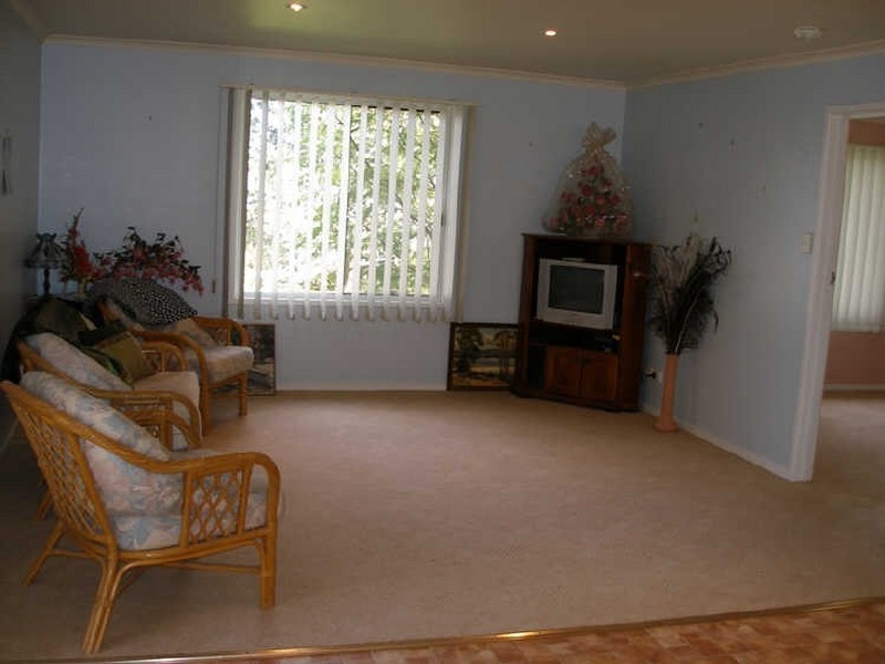 12 Mills Street, Heyfield VIC 3858