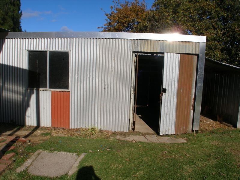 5 Cricket Street, Cowwarr VIC 3857