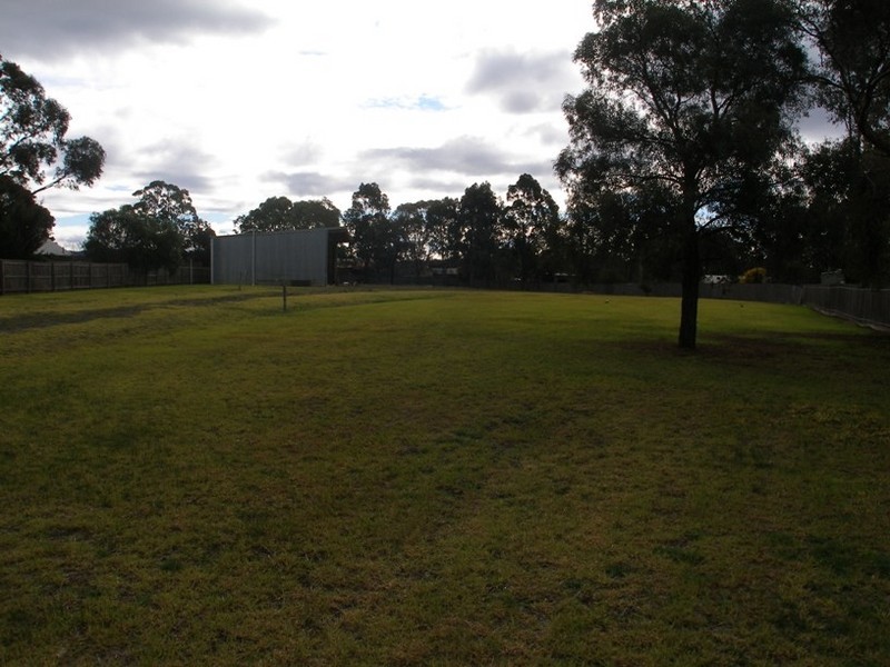 12 Firebrace Road, Heyfield VIC 3858