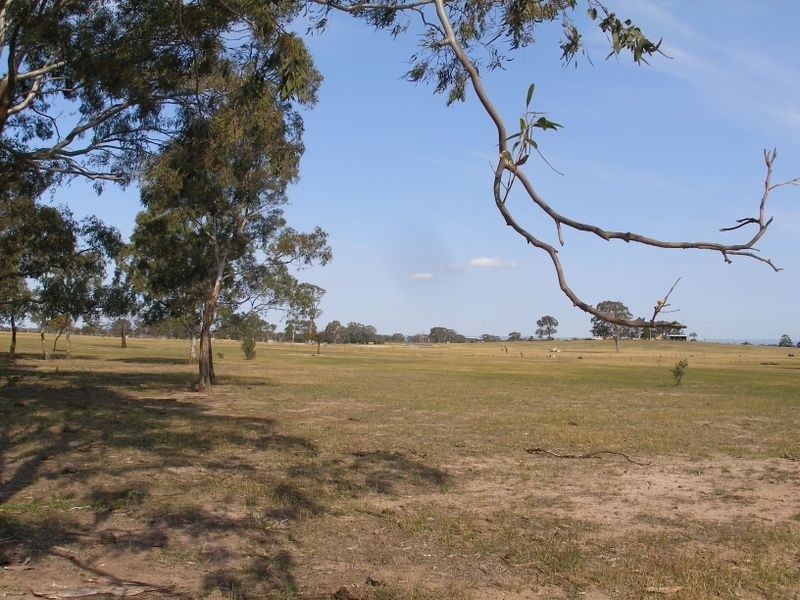 Winnindoo Avenue, Heyfield VIC 3858