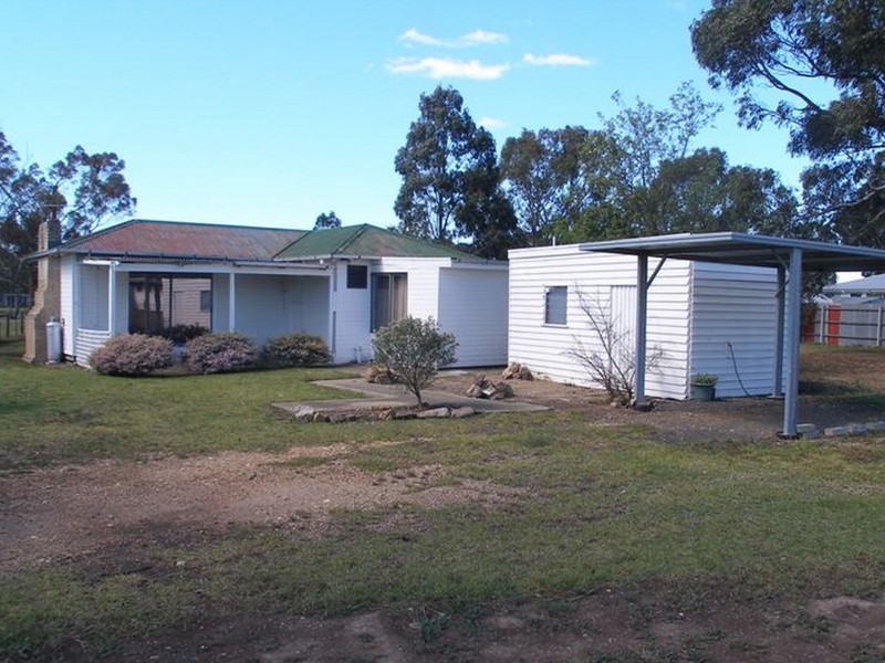 2 Ash Street, Heyfield VIC 3858