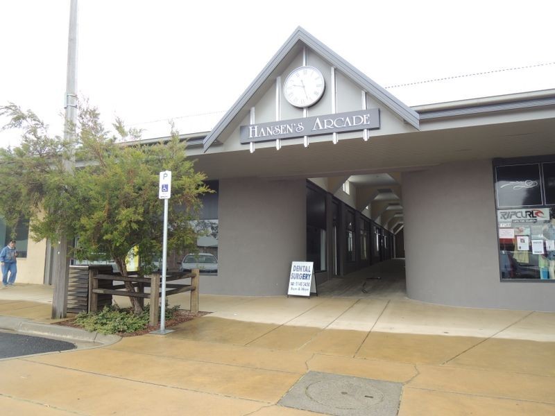 1-2 51 Temple Street, Heyfield VIC 3858