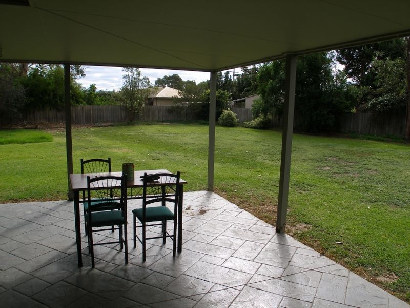 16 Cricket Street, Cowwarr VIC 3857