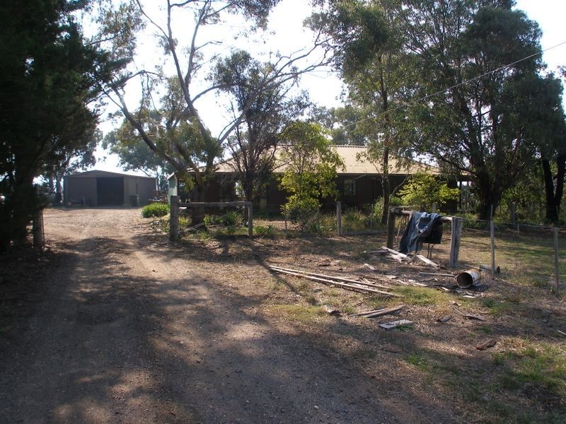 214 Angle Channel Rd, Heyfield VIC 3858