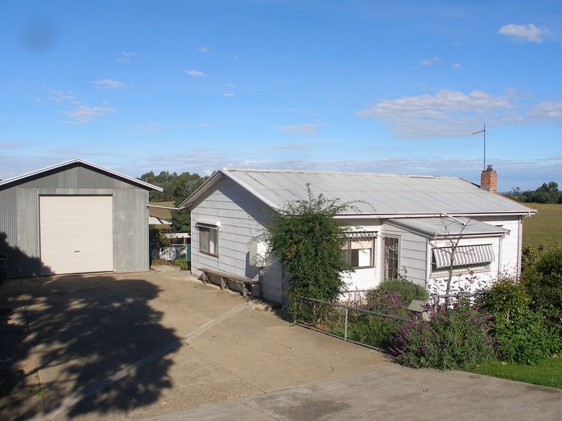 6 River Street, Heyfield VIC 3858