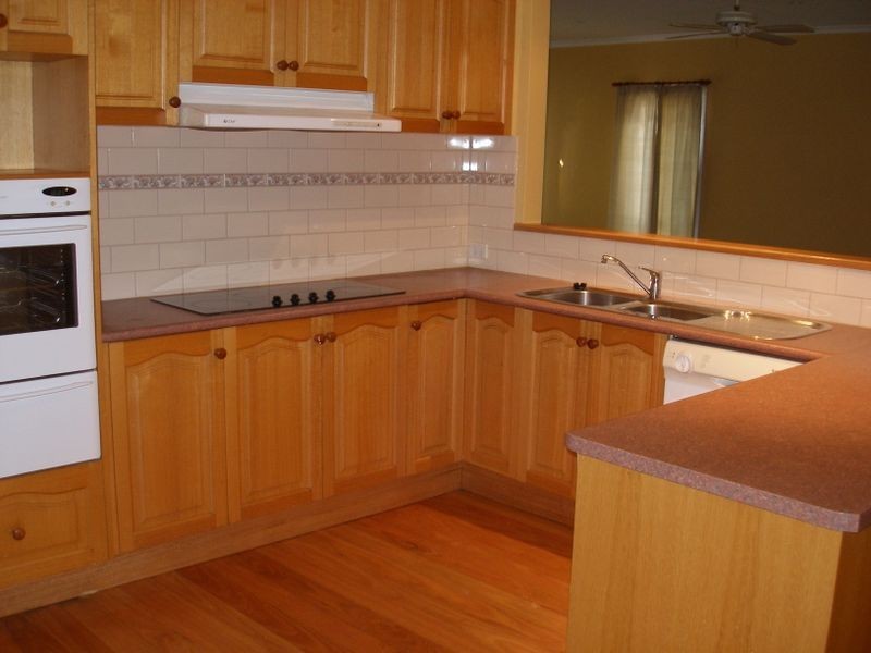 5 Cricket Street, Cowwarr VIC 3857