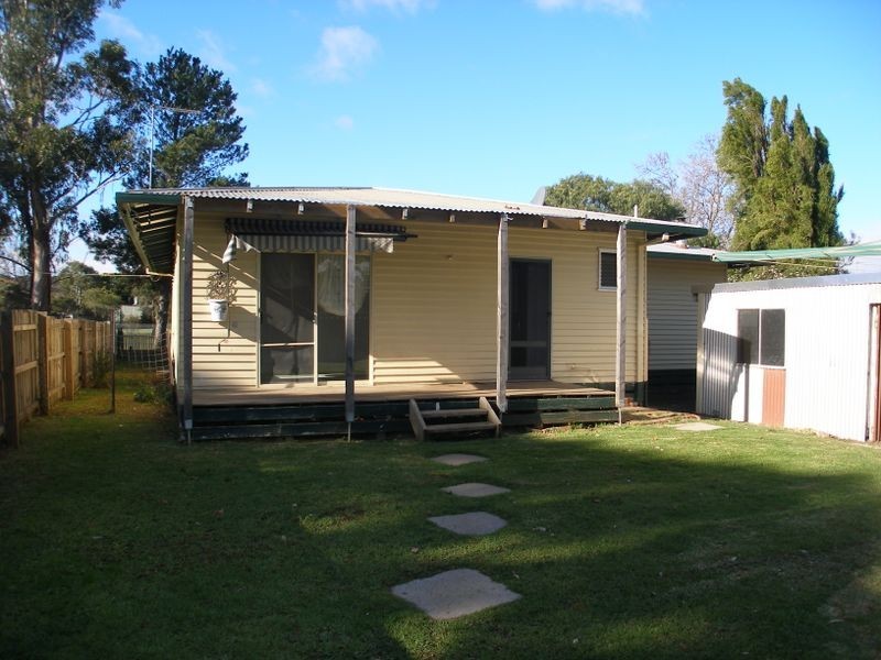 5 Cricket Street, Cowwarr VIC 3857