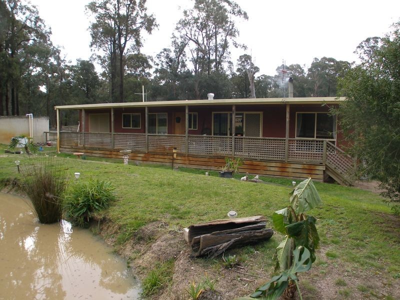 204 Lambrecht Rd, Heyfield VIC 3858