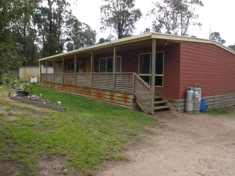 204 Lambrecht Rd, Heyfield VIC 3858
