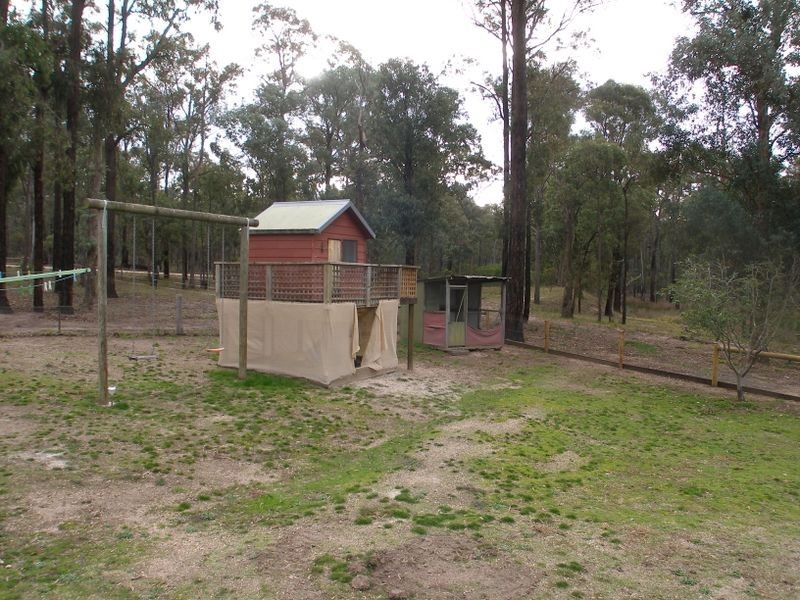 204 Lambrecht Rd, Heyfield VIC 3858