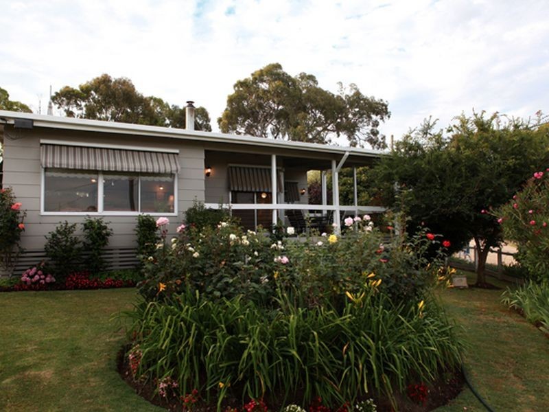 30 Tamboritha Tce, Coongulla VIC 3860