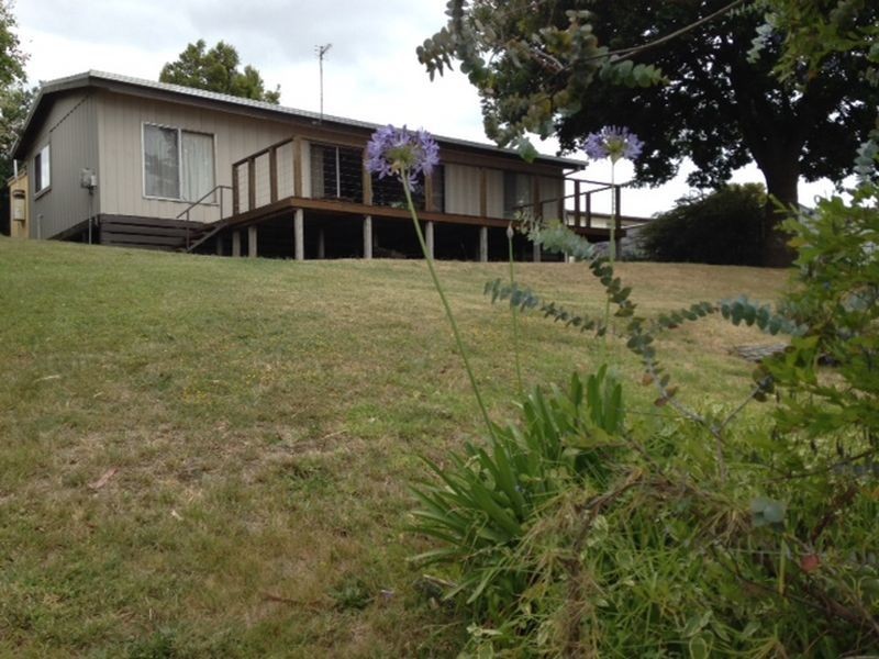 32 Katrina Crescent, Glenmaggie VIC 3858