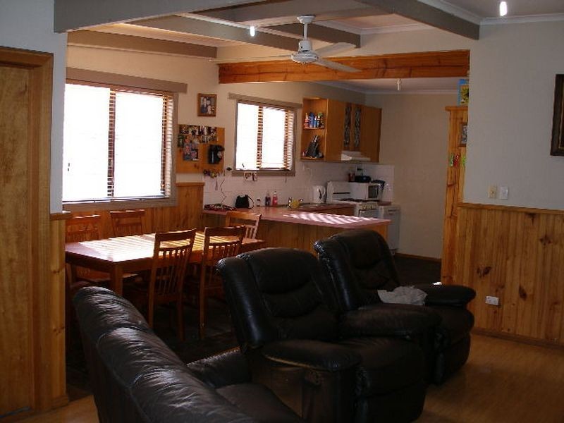 13 Tyson Rd, Heyfield VIC 3858