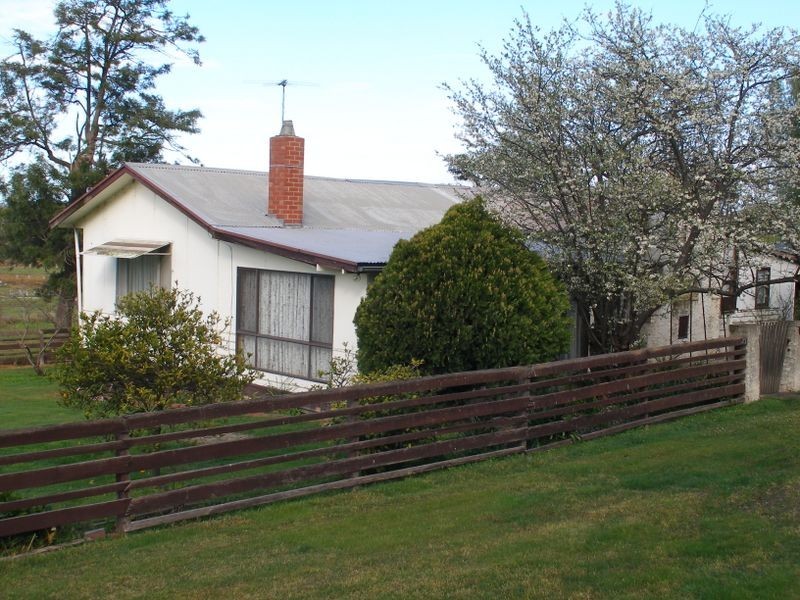 35A Racecourse Rd, Heyfield VIC 3858