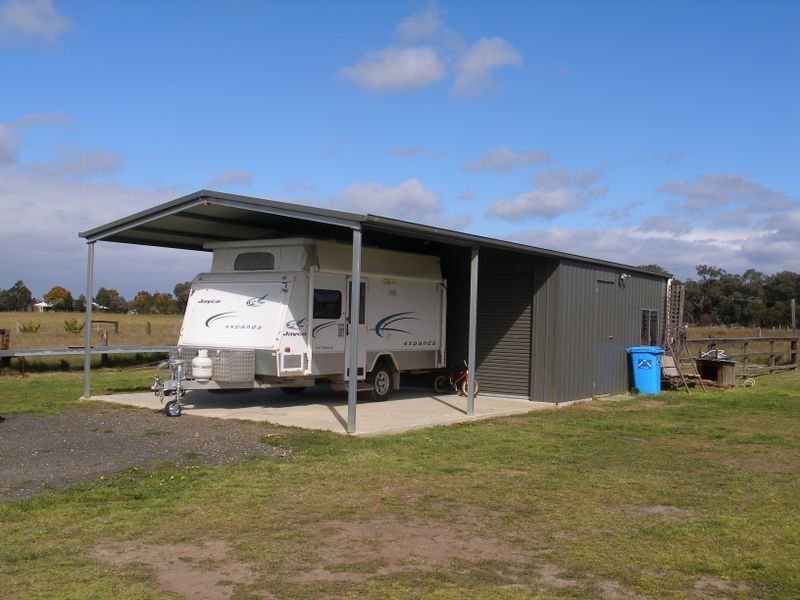 179 Licola Rd, Heyfield VIC 3858