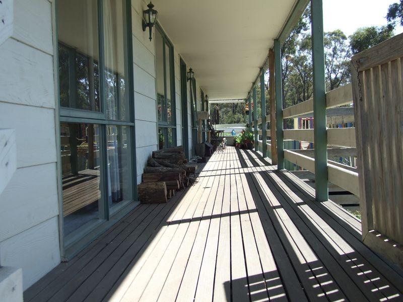 158 Lambrecht Rd, Heyfield VIC 3858