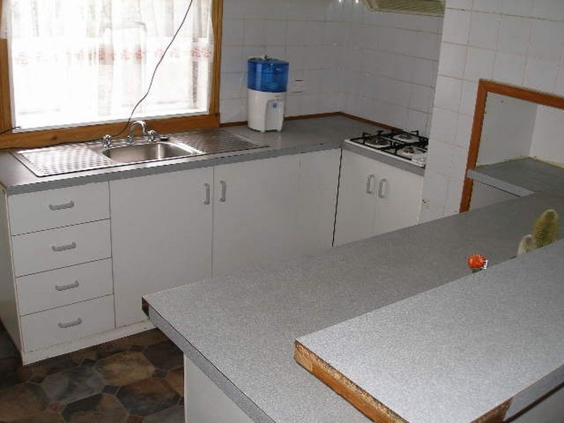 33 Weir Rd, Heyfield VIC 3858