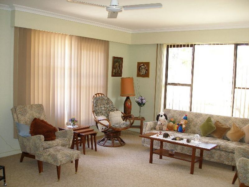 13 Mary St, Heyfield VIC 3858