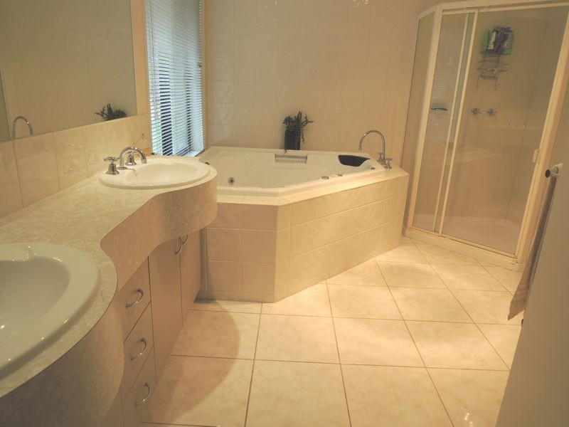 39 Racecourse Road, Heyfield VIC 3858