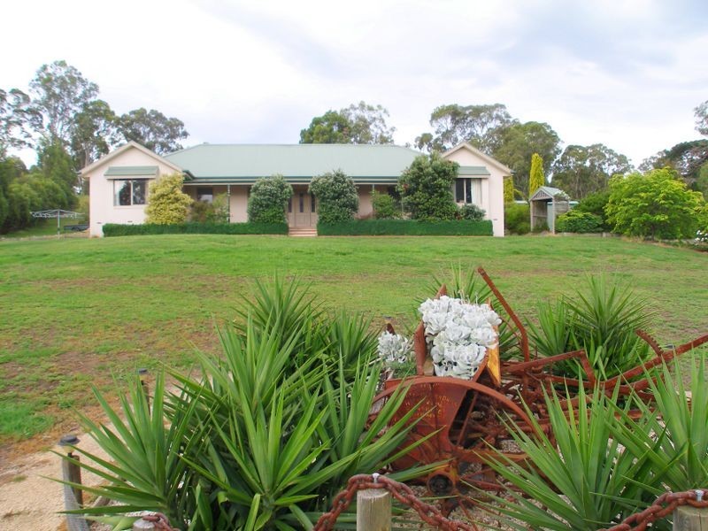 42 Racecourse Road, Heyfield VIC 3858